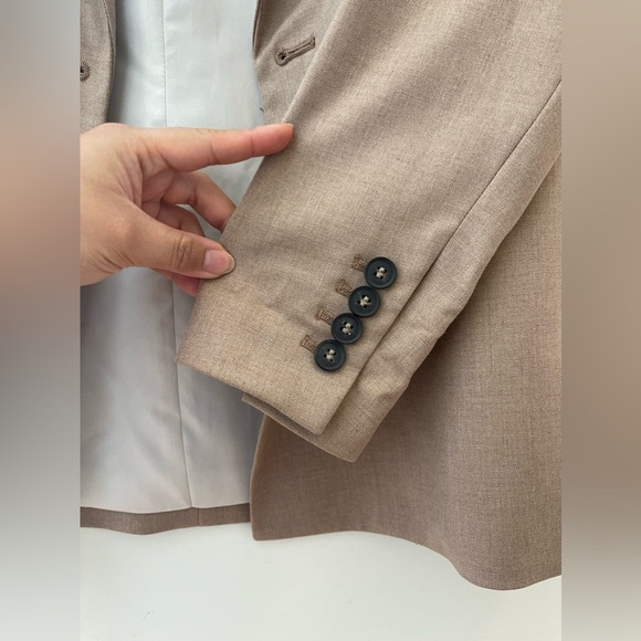 H&M Tan Blazer | Women’s Size 0 - Picture 5 of 6